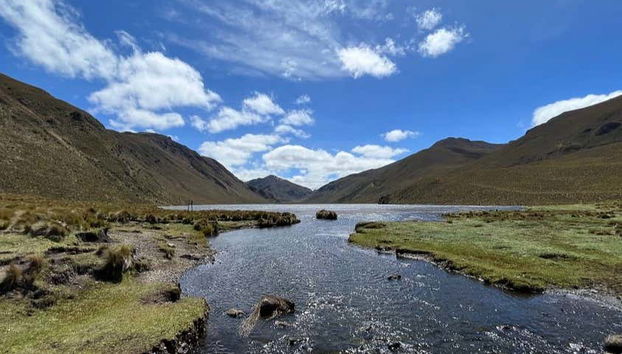 Trek along the Inca trail