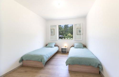 Villa Esparots - Maison avec piscine privée - Foto 8