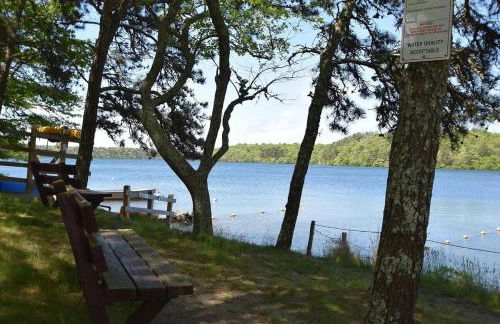 Beautiful Home Close to Ponds and Beach - Photo 5