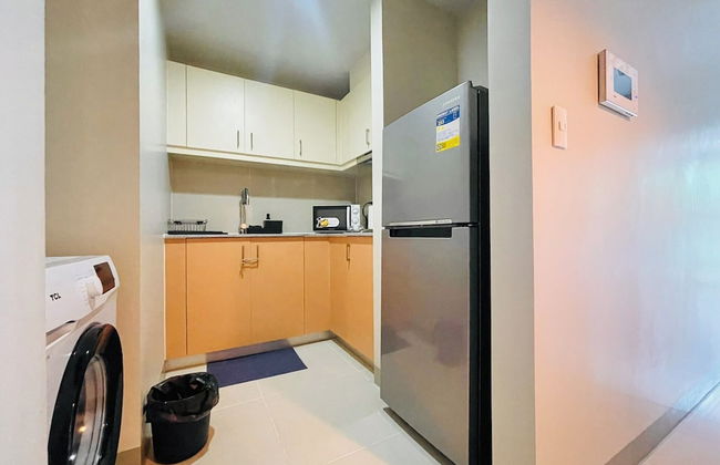 Uptown Parksuites 2 - Photo 28