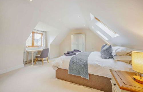 Beautiful 4-5 bedroom village house with rural views - Foto 11