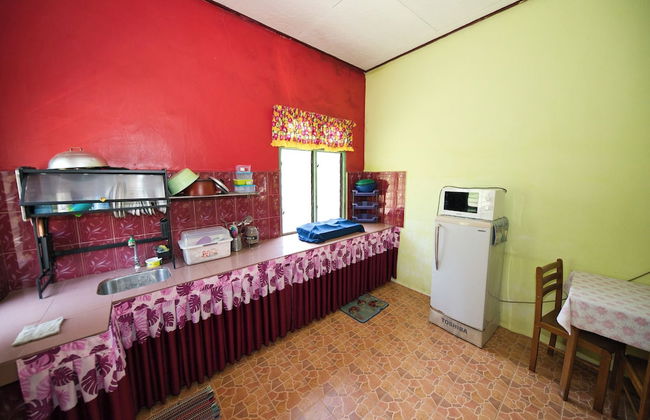 OYO 90990 Sri Tempurung Homestay - Foto 23