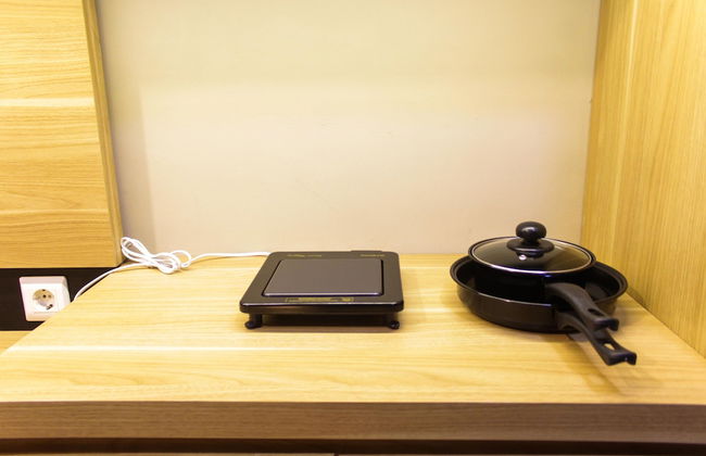 Cozy and Comfortable Studio (No Kitchen) Apartment at Mustika Golf Residence - Foto 11