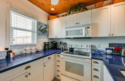 Pool Access Relaxing Naples Bay Extended Stay! - Foto 12