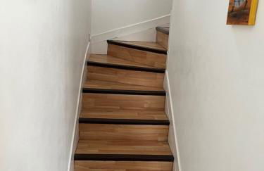 Petite maison à proximité commerces et plage - Foto 10