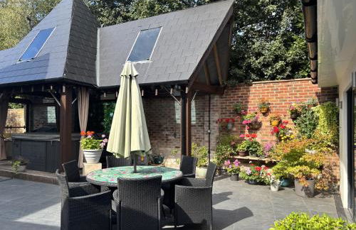 The Retreat - Photo 28