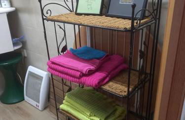 Acogedora casita loft de piedra con piscina compartida - Foto 5