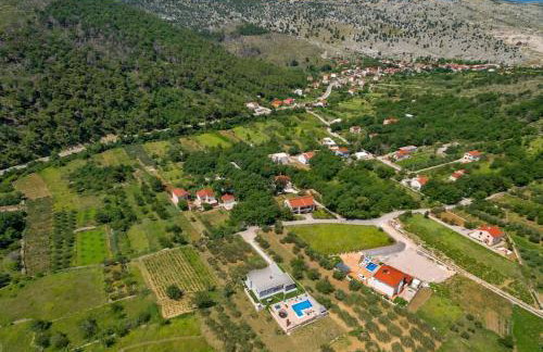 Luxury Villa,private pool, sauna,Jacuzzi,near Split - Photo 35