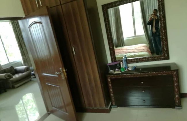 Green Valley Apartments - Photo 4