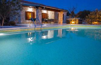 Holiday Home Svemir - Photo 1