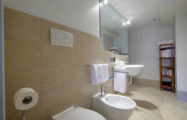 The Lion House - Foto 65