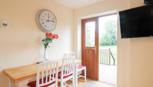 Old Hall Barn 1 - Photo 4