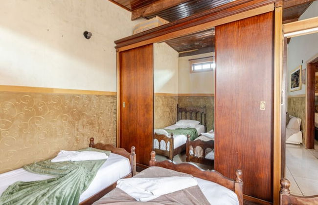 San Gonzales - Foto 2