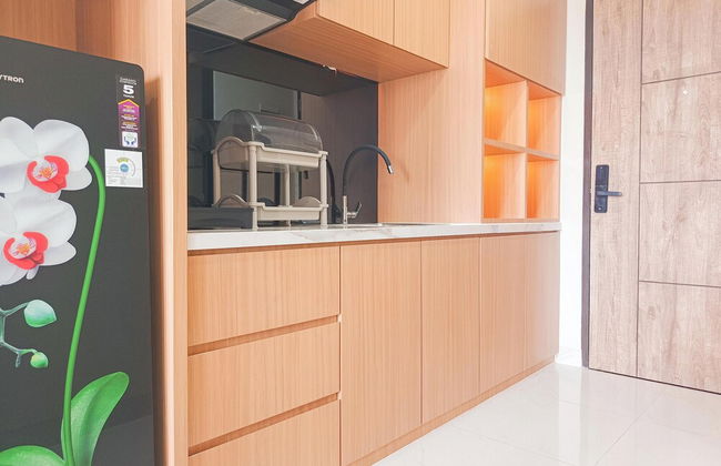 Modern And Good Studio At Delft Ciputra Makassar Apartment - Photo 12