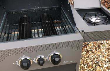 Cosy Shepherds Hut, heating, Hot Tub, WiFi and magnificent view - Foto 42