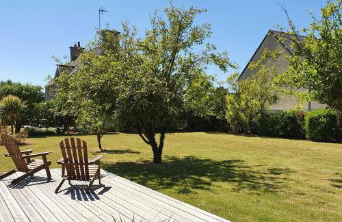 Holiday Home Charmantes Holzhaus in einer grünen Umgebung by Interhome - Photo 5