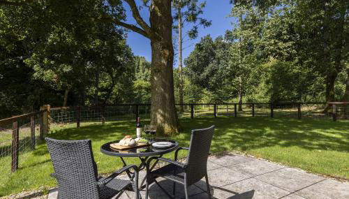 Labrador Lodge - Photo 4