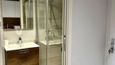 Joli petit studio neuf - Photo 5