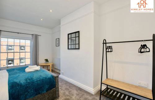 Spacious Apartment In The Centre Of Bridgwater Ideal for Contractors & Group Stays By Hinkley Homes Short Lets & Serviced Accommodation - Foto 25