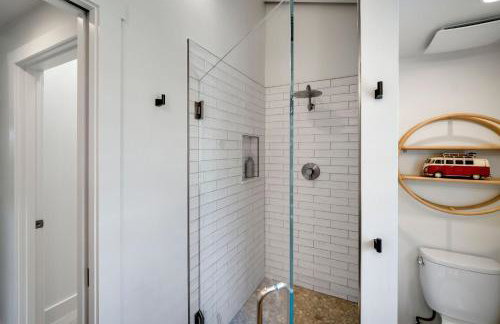 Camp Magic 1 3 Bedroom Home by RedAwning - Foto 48