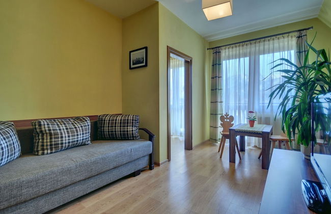 Willa Serafin - Photo 44