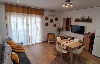 LuengiHouse - Espectacular apartamento con piscina - Foto 3