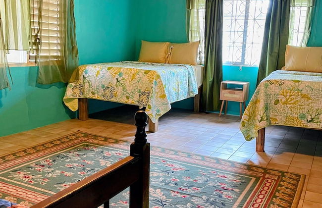 Yancey Largo Villa Perfect Jamaica Ironshore Getaway w Private Pool and Onsite Staff Services by RedAwning - Photo 14