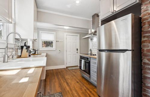 Cozy, Modern Waldo Escape - Photo 9