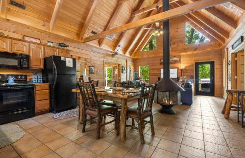 Moose Lodge w/HotTub - Foto 7