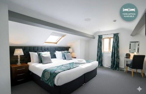 The Shakespeare Lodge - Sleeps up to 12 - 2 HOT TUBS - Foto 40