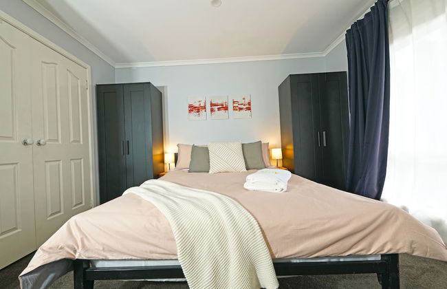 Self-contained Retreat 3BR WiFi Parking - Foto 2