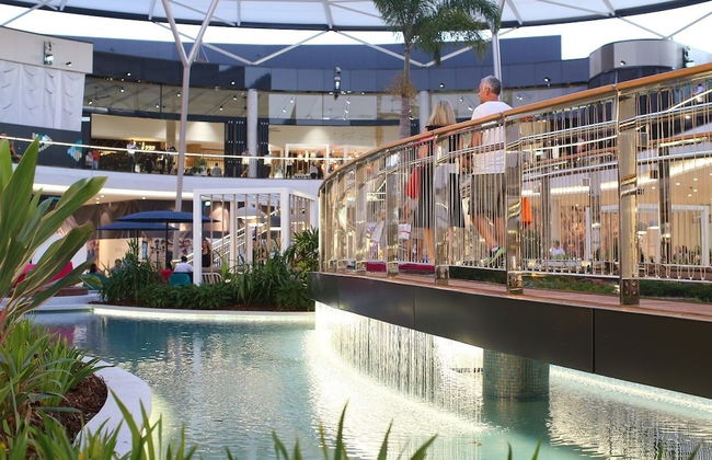 Sentosa at Tugun Beachfront Holiday Home - Photo 22