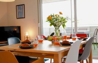 Lumimizan- Spacieux, grand balcon, wifi, lac et plage - Foto 1