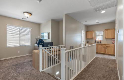 Entire Home in Surprise Downtown, Arizona - Foto 44