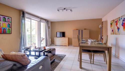 Le Georges Pompidou - Photo 1