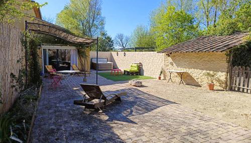 Grand studio et jacuzzi extérieur - Foto 5