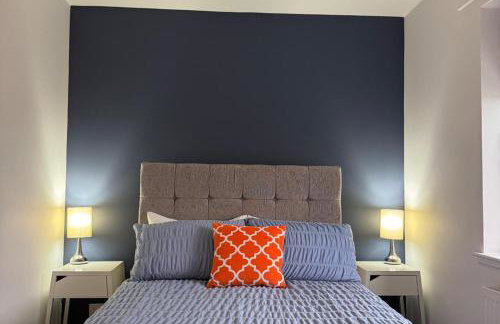 2 Bed Apartment Sleeps 4 -Near Airport -WiFi & Tv - Foto 17