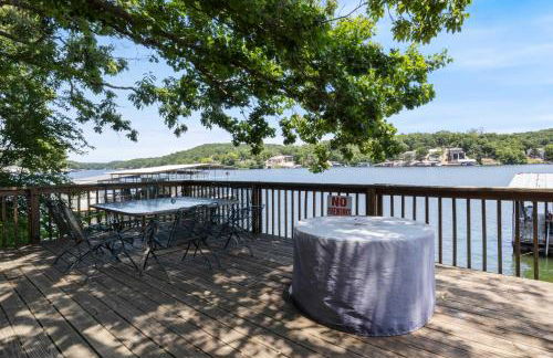 Lakefront Home with Huge Views and Great Fishing - Photo 35