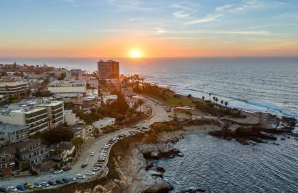 La Jolla Cove-Oceanfront 5600SF 3BR+Loft 5BA House best Villiage location walk everywhere - Foto 62