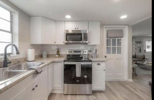 Tampa Zen Escape | Heated Pool + Family Oasis - Foto 12