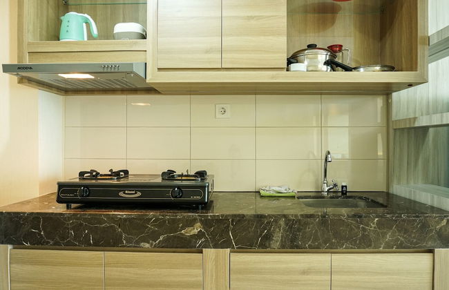 Cozy Studio Apartment at Nine Residence connected to Mall - Foto 5