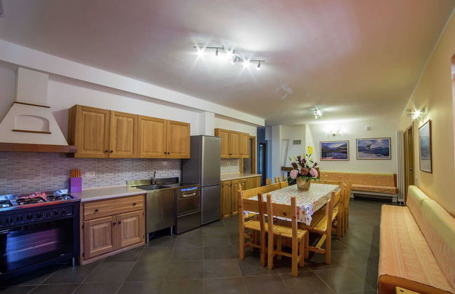 Spacious Apartment in Antey-Saint-André near Ski Lift - Foto 13