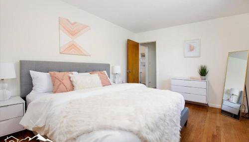 Peaceful home with fire pit and game room - Foto 5