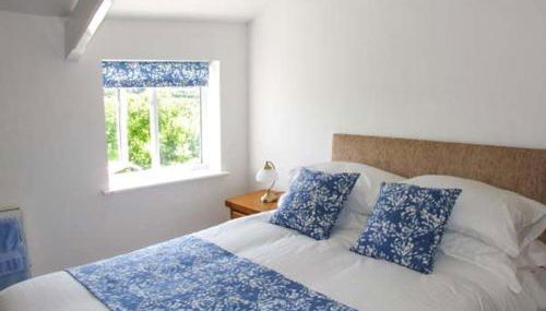 Cotswold View - Photo 2