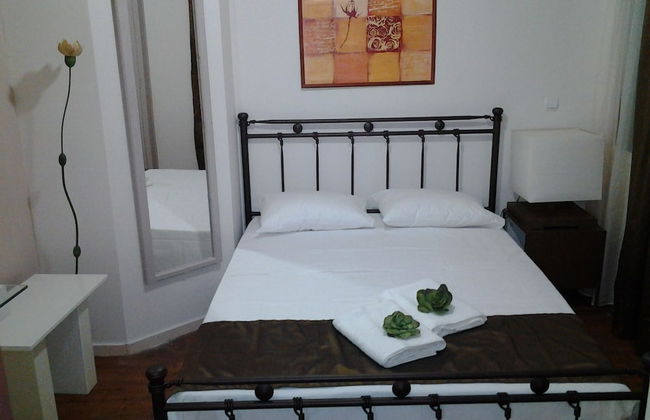 Mastic Point Studios - Photo 1