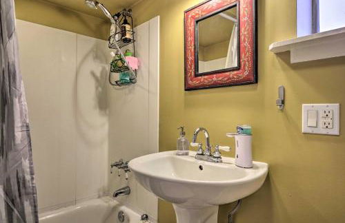 Hike and Relax Fireside Dog-Friendly Gem in Payson! - Foto 19