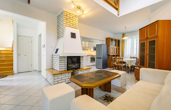 3 bedroom House in Fonyód with garden and terrace - Photo 9