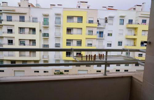 Always on the way - Road Home in Montijo, Lisbon - Foto 31