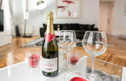 M&F ATTIC WITH GREAT VIEWS - Photo 11