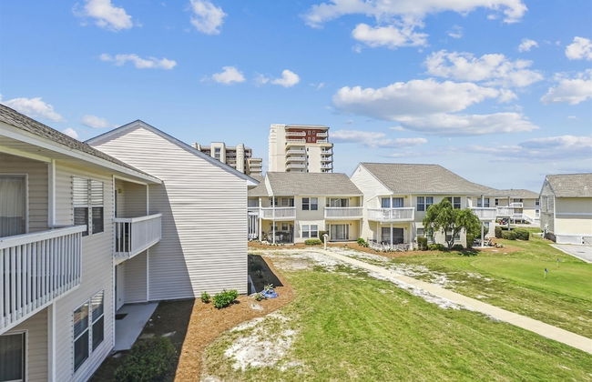 SPC 9232 is a Beautiful recently upgraded 2 BR with Free Beach Service by RedAwning - Foto 71